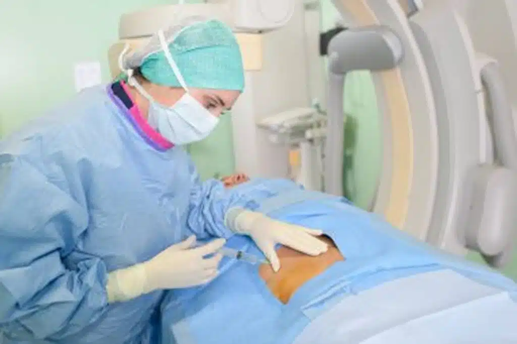 minimally invasive pain procedures florida patient operation